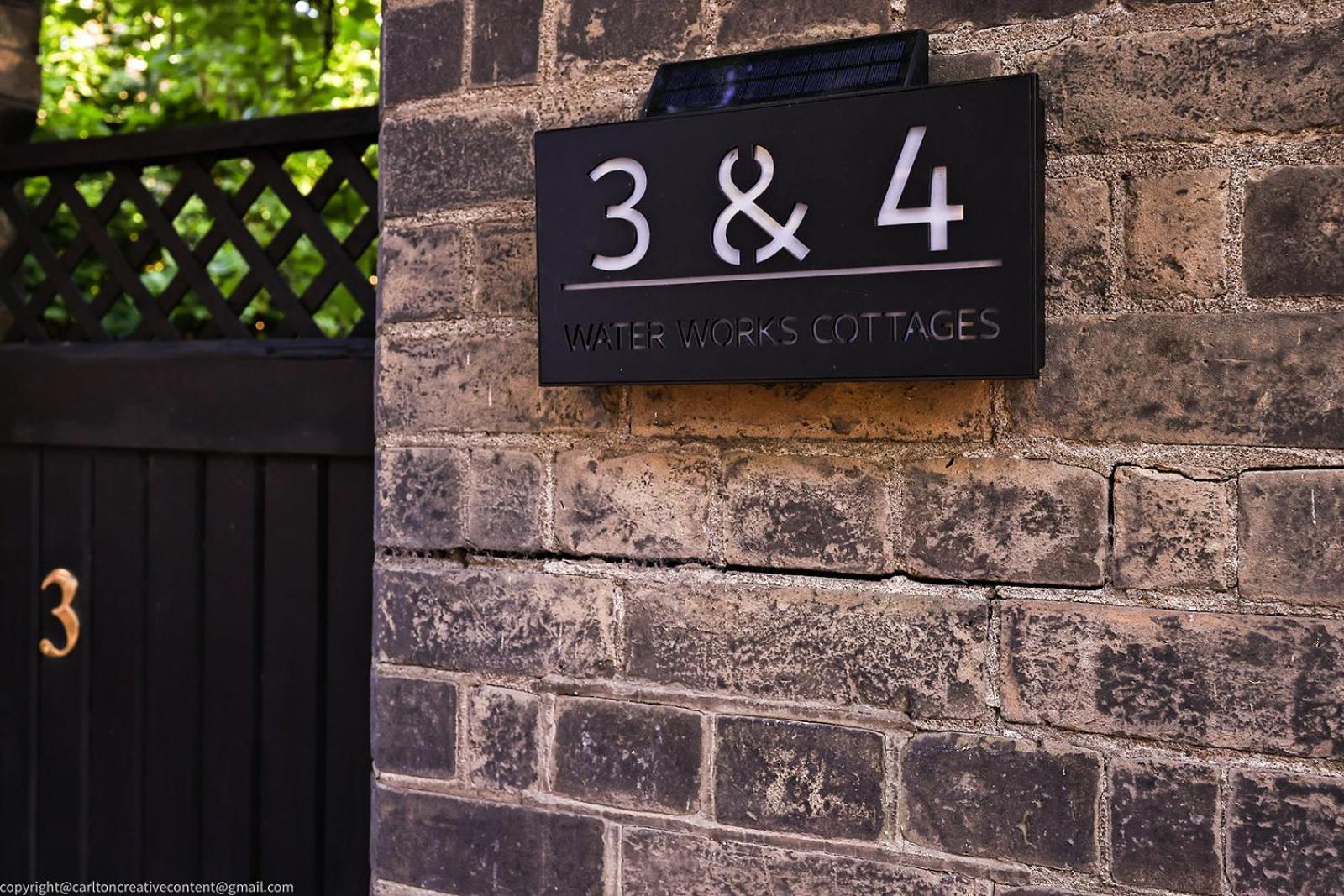 Hampton Court Cottage Exterior foto